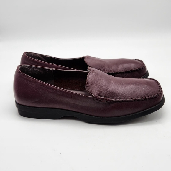 Women's High Sierra Meredith Brown Leather Square Toed Slip-On Flat Loafers 8.5 - Picture 3 of 6